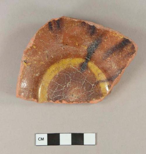 Manganese mottled redware base sherd