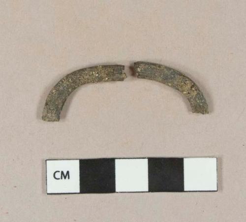 Iron buckle fragments; two fragments crossmend