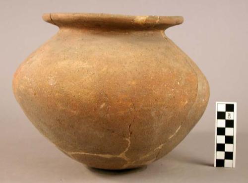 Pottery vessel