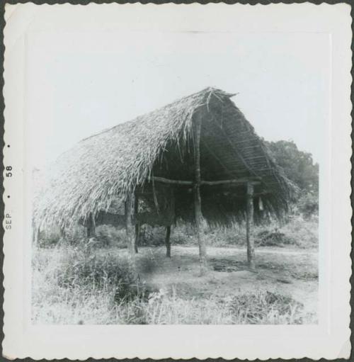 Photograph album, Yaruro fieldwork, p. 4, photo 2, wooden structure with thatched roof