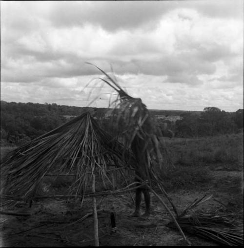 Houses and house buildings: construction of wooden structure