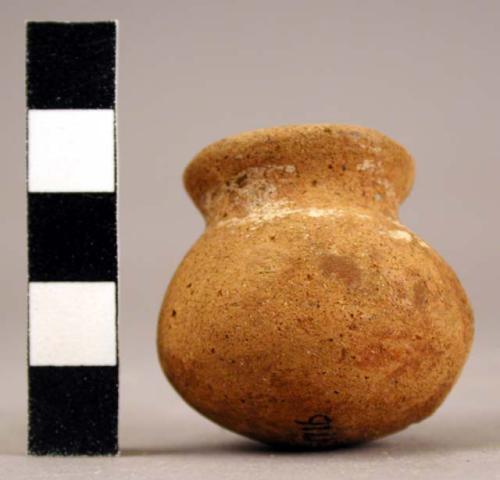 Globular miniature vessel, traces of white paint