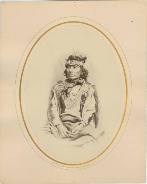Portrait of Yankton Sioux Chief Ma-ta-sa-ke-zi-a