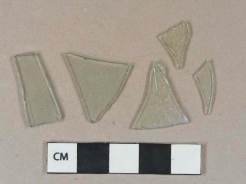 Light green flat glass fragments