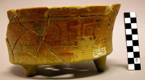 Restorable pottery jar -Benque Viejo polychrome: variety unspecified