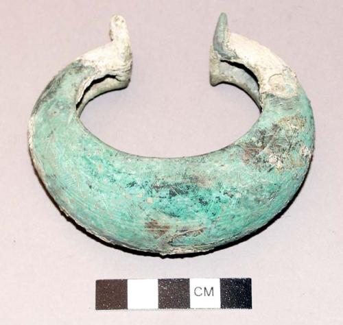 Bracelet of bronze