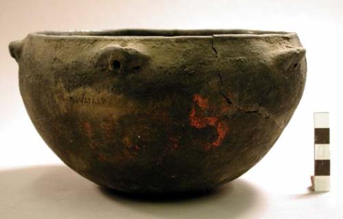 Plain pottery bowl