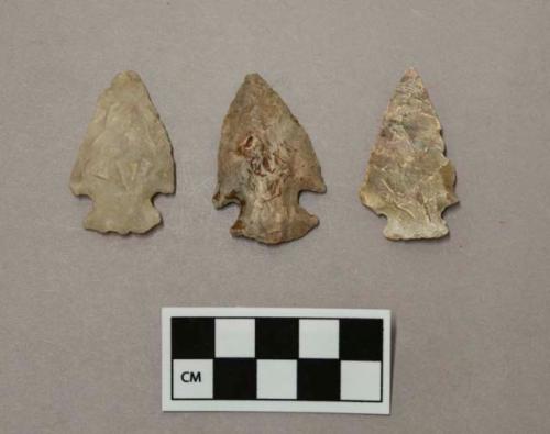 Chipped stone projectile points, corner notched