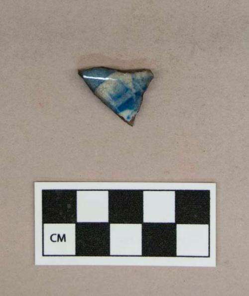 Colonial ware sherd