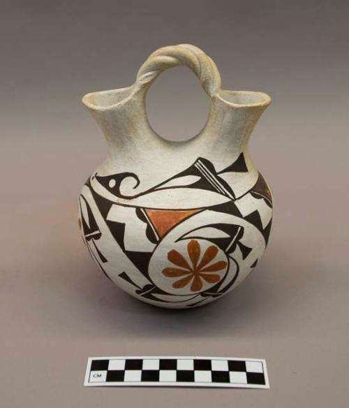 Polychrome-on-white Wedding Vase:  floral motif