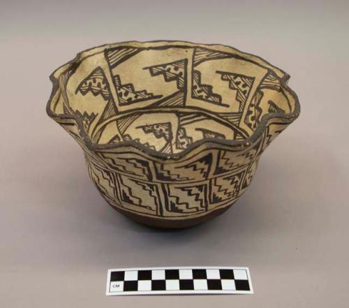 Polychrome-on-off white fluted Bowl:  geometric motif