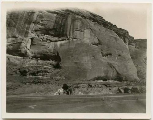 Cliff dwellings in Canyon de Chelly