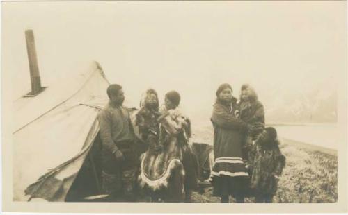 Arctic Voyage of Schooner Polar Bear - Man, women, and children