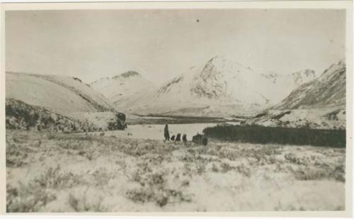 Arctic Voyage of Schooner Polar Bear - Dunbar Lockwood's overland up into the hills
