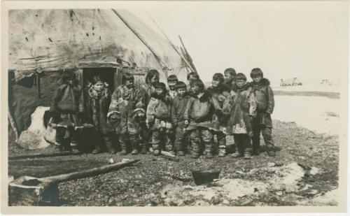 Arctic Voyage of Schooner Polar Bear - Group photograph of children