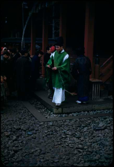 Shinto priest