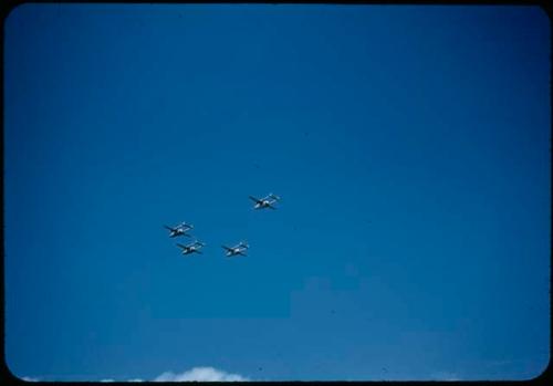 Airplanes flying in formation