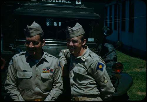 Two soldiers (Skidmore, Tite)