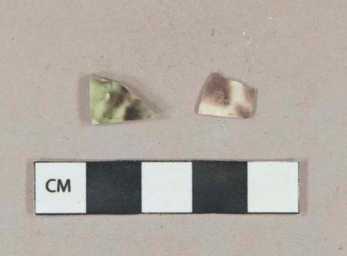 Green and brown lead glazed mottled decoration, earthenware vessel body sherds, light buff paste, likely Whieldon ware