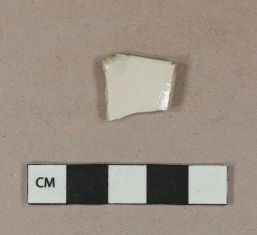 Undecorated white salt glaze stoneware rim sherd