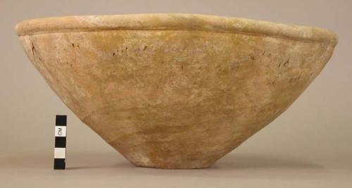 Bowl, pottery, large