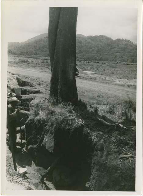 Area C, Trench 4, southeast sector with Cache 5