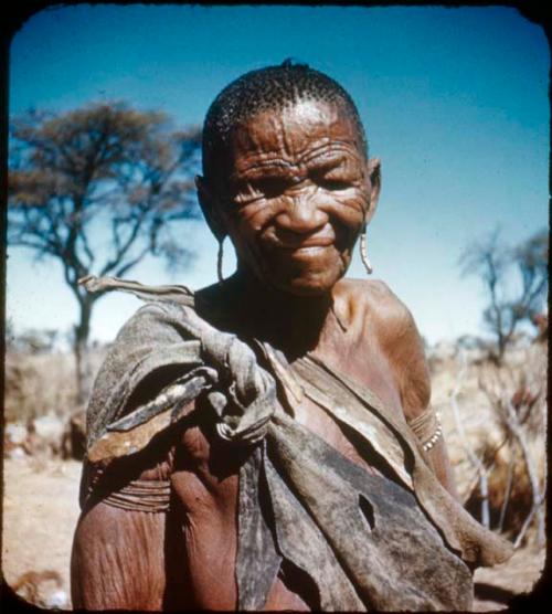 Slide from Marshall Expedition: "Old lady - Menz sisters, no teeth, lives on soup & mashed up stuff"