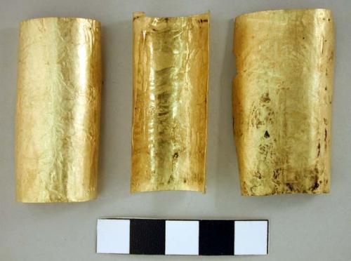 Gold objects of thin plate