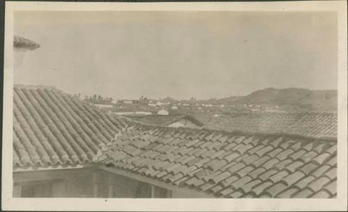 View of rooftops, possibly Santo Tomas Chichicastenango