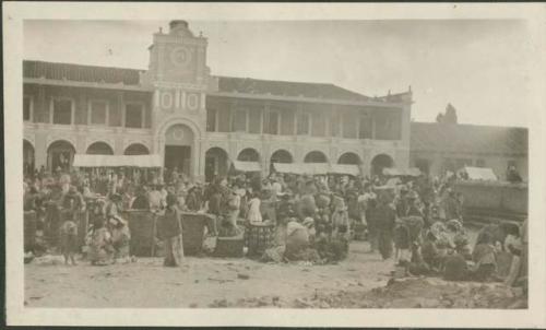 Busy town in Tecpan