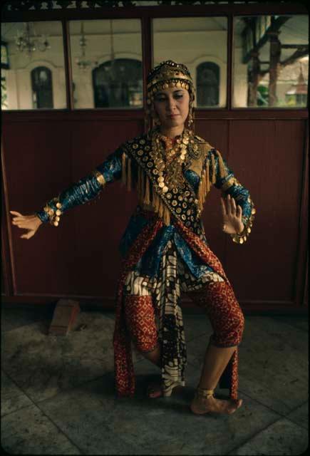 Chinese princess from Golek Menak, Jogja style