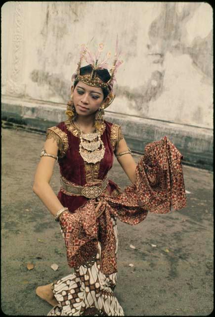 Golek dance, Jogja style