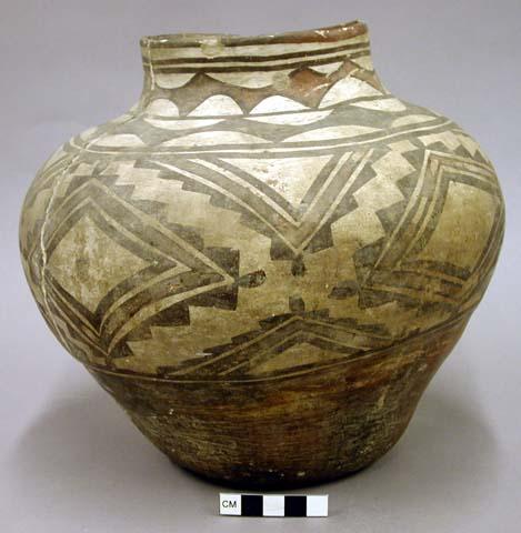 Jar, polacca polychrome style b. linear design.