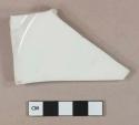 White undecorated porcelain vessel base fragment, white paste