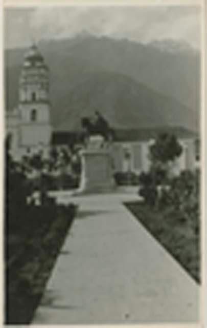 View of Plaza Bolivar, mountains in background