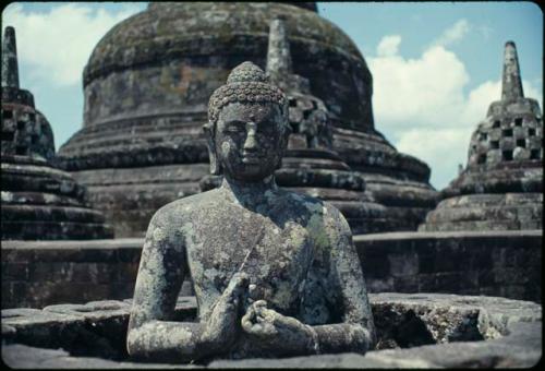 Borobudur, stone sculpture