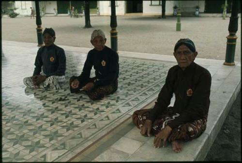 Palace guards at Sultan's Palace