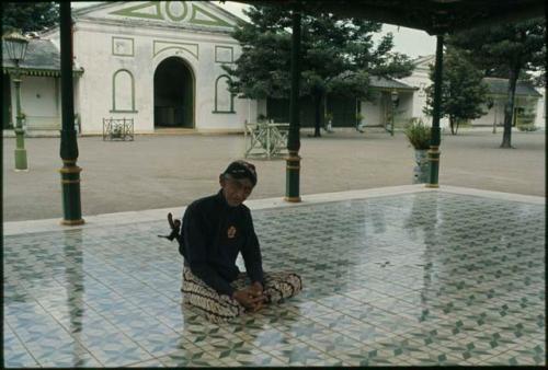 Palace guard at Sultan's Palace