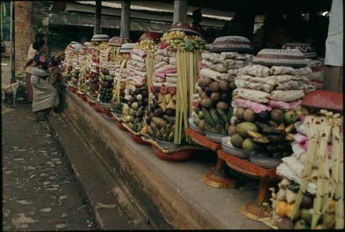 Sadjens, six month ceremony at Pura Dalem