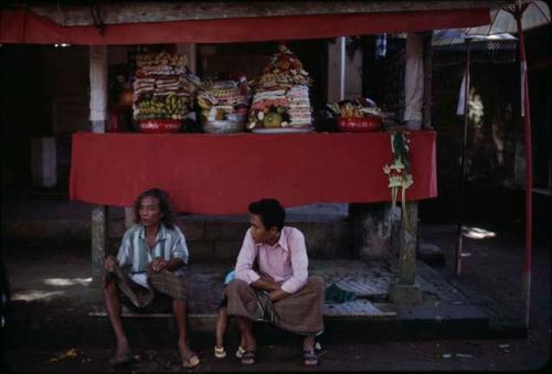 Kuningan ceremony at temple