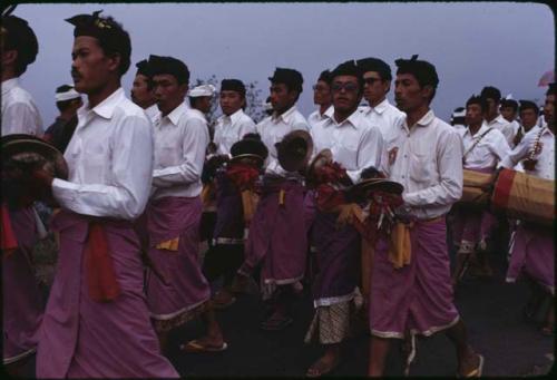 Purnama procession at Pura Batur