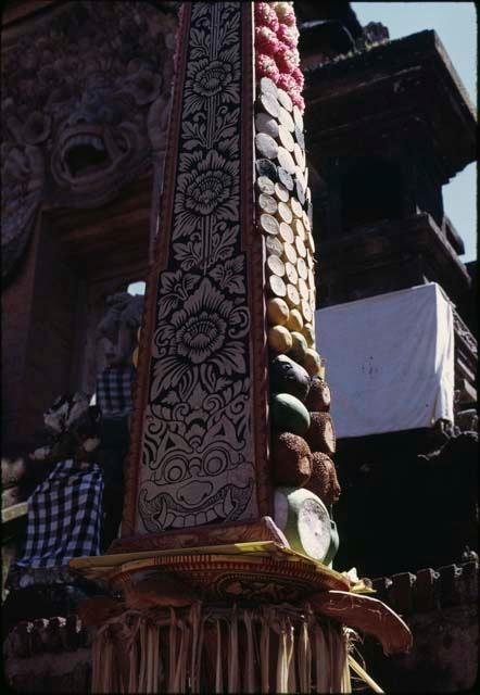 Sadjen, ceremony at Samantiga Temple