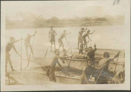 On the Aruwimi River between Buta and Stanleyville