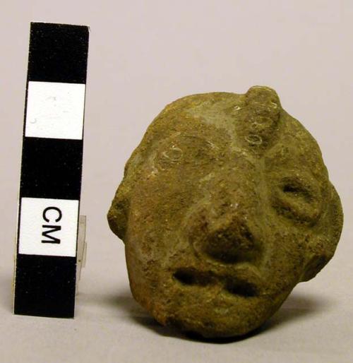 Figurine head (human)