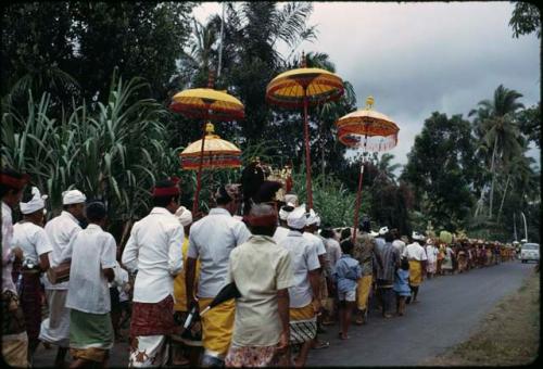 Barong Landung procession