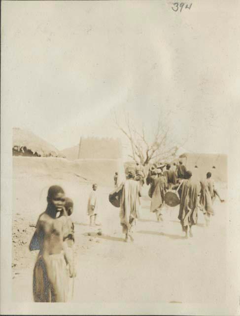 Band following the sultan