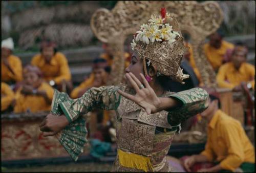 Legong dance