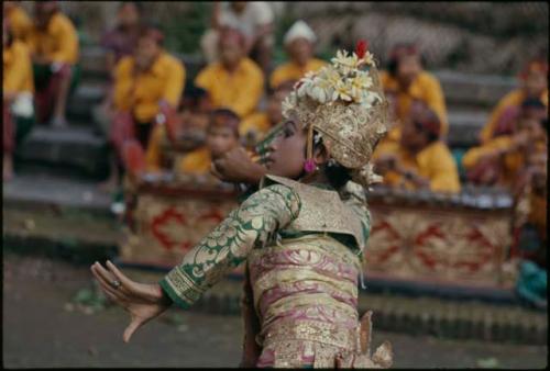 Legong dance