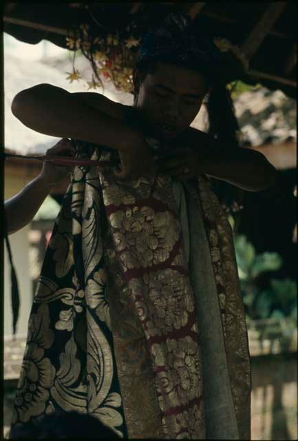 Topeng dancers dressing