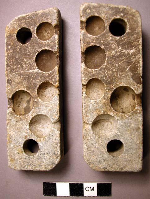 2 pairs of bullet moulds